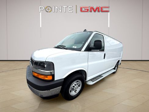 Certified 2024 Chevrolet Express 2500 w/ Driver Convenience Package image 4