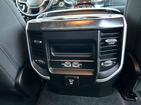 Used 2022 RAM 1500 Big Horn image 13