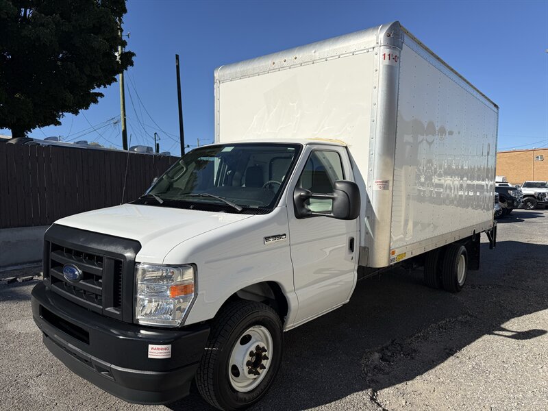 Used 2023 Ford E-350 and Econoline 350 Super Duty w/ Power Windows & Locks Group RWD image 28