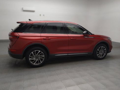 Used 2021 Lincoln Corsair FWD image 10