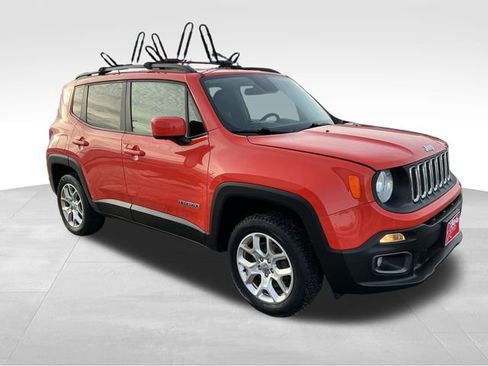 Used 2017 Jeep Renegade Latitude image 14