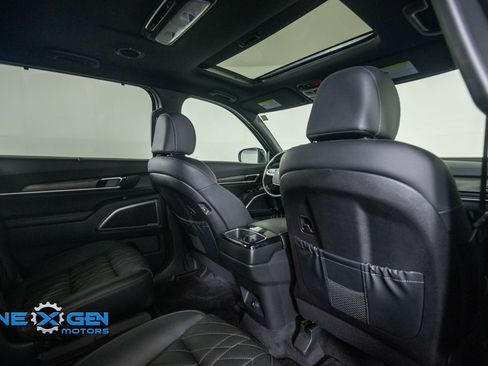 Used 2024 Kia Telluride EX X-Line AWD/4WD image 37