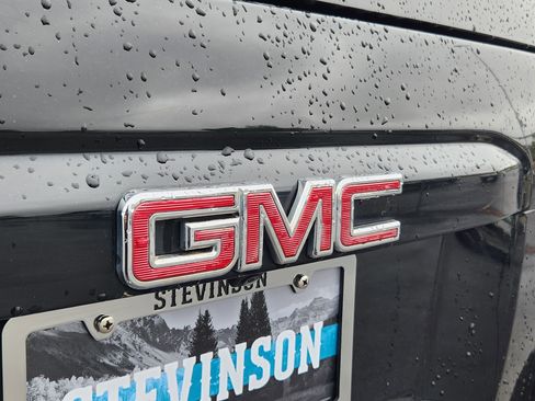 Used 2016 GMC Yukon SLT w/ Open Road Package AWD/4WD image 20
