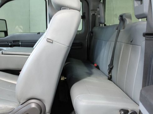 Used 2012 Ford F250 XL w/ PWR Equipment Group image 10