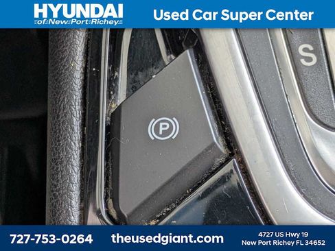 Used 2015 Ford Edge Titanium w/ Equipment Group 302A FWD image 30