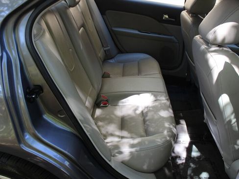 Used 2011 Ford Fusion SEL w/ 301A Rapid Spec Order Code FWD image 15