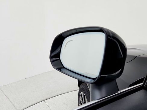 New 2025 Volvo XC90 B6 Plus w/ Protection Package Premier image 23