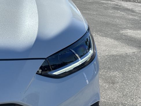 Certified 2025 Honda HR-V Sport image 14