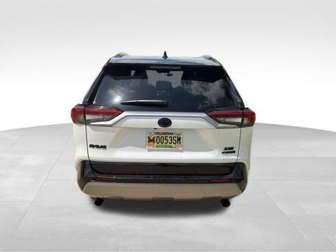 Used 2024 Toyota RAV4 XSE AWD/4WD image 4