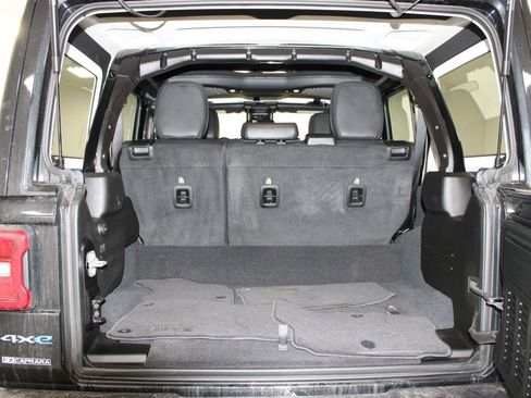 Used 2024 Jeep Wrangler Unlimited Sahara w/ Dual Top Group image 13