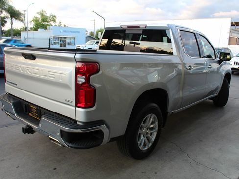 Used 2019 Chevrolet Silverado 1500 LTZ w/ LTZ Plus Package AWD/4WD image 5