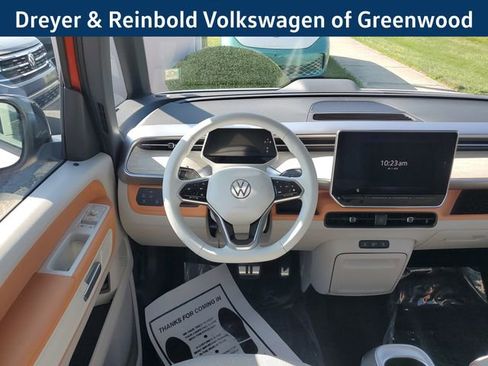 New 2025 Volkswagen ID. Buzz 1st Edition image 18