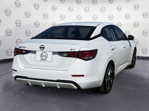 Used 2021 Nissan Sentra SV image 5