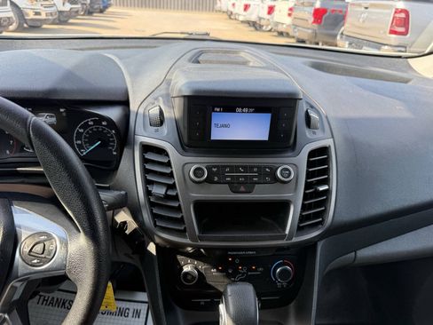 Used 2019 Ford Transit Connect XL FWD image 19