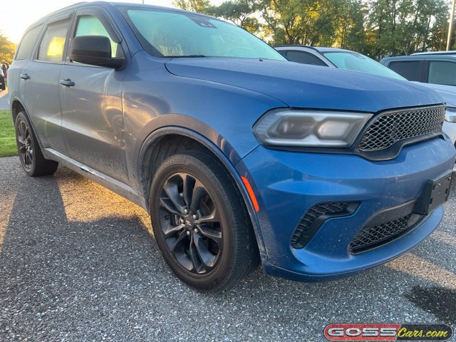 Used 2023 Dodge Durango SXT w/ SXT Blacktop Group AWD/4WD image 2