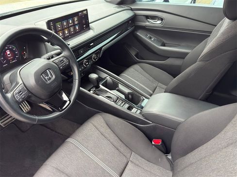 Used 2024 Honda Accord Sport image 9
