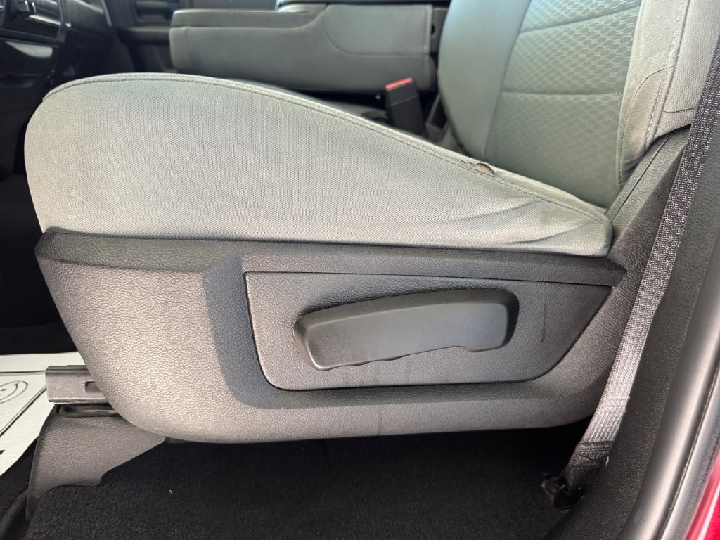 Used 2019 RAM 1500 Express w/ Express Value Package AWD/4WD image 13