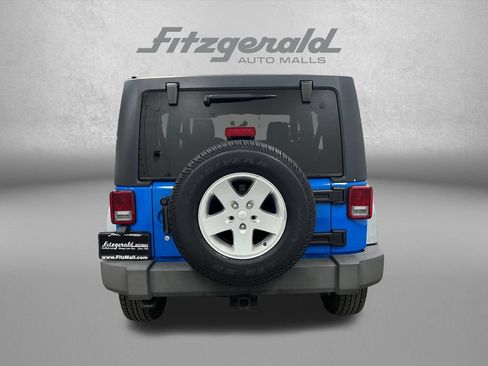 Used 2012 Jeep Wrangler Unlimited Sport AWD/4WD image 4