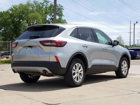 Used 2024 Ford Escape Active w/ Tech Pack #1 AWD/4WD image 4