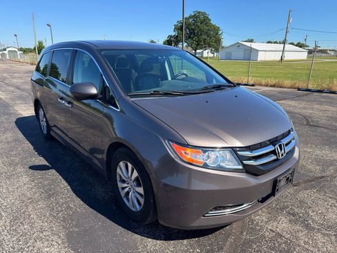 Used 2016 Honda Odyssey EX-L image 5