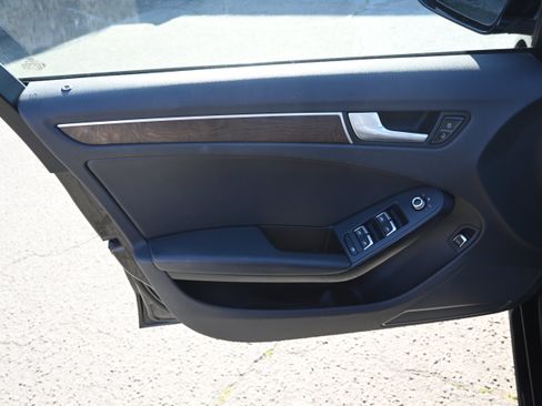 Used 2016 Audi A4 2.0T Premium w/ Audi MMI Navigation Plus image 17