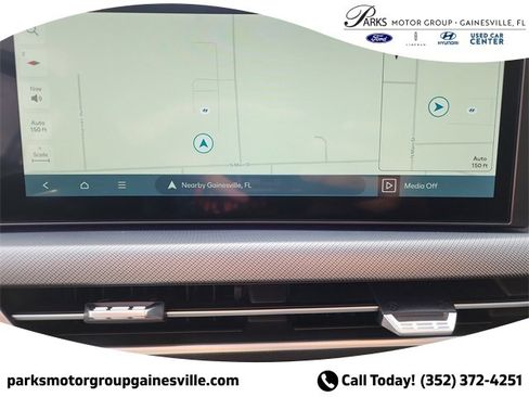 New 2025 Hyundai Sonata Limited image 21