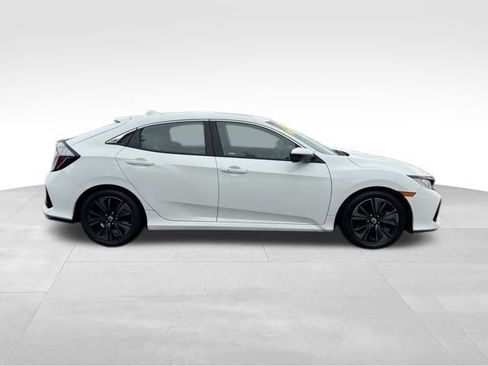 Certified 2019 Honda Civic EX image 9