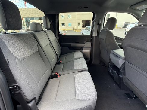 New 2026 Ford F350 XLT w/ XLT Premium Package AWD/4WD image 19