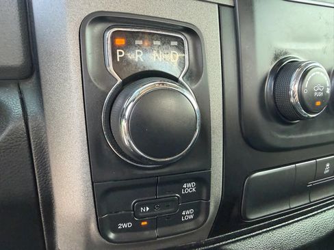 Used 2015 RAM 1500 Express w/ Black Ram 1500 Express Group AWD/4WD image 29