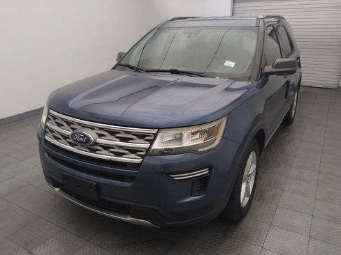 Used 2018 Ford Explorer XLT FWD image 15