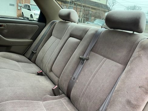 Used 1998 Toyota Camry CE image 17