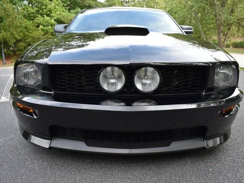 Used 2007 Ford Mustang GT Premium RWD image 5