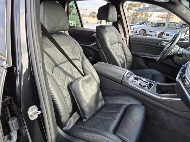 Certified 2024 BMW X5 xDrive50e w/ M Sport Package AWD/4WD image 13