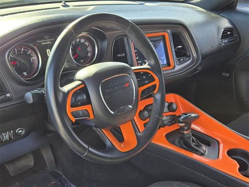 Used 2023 Dodge Challenger SXT image 14