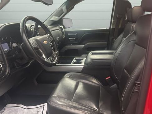 Used 2015 Chevrolet Silverado 2500 LTZ w/ LTZ Plus Package image 12