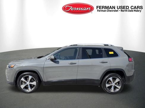 Used 2019 Jeep Cherokee Limited image 6
