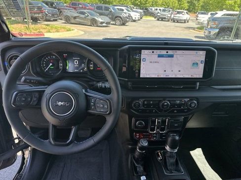 Used 2024 Jeep Wrangler Unlimited Rubicon 4xe w/ Technology Group image 27