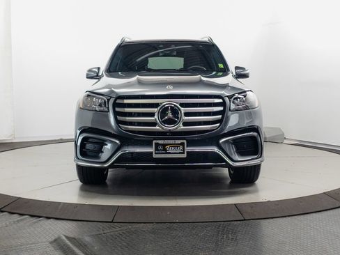 Certified 2025 Mercedes-Benz GLS 450 4MATIC image 2