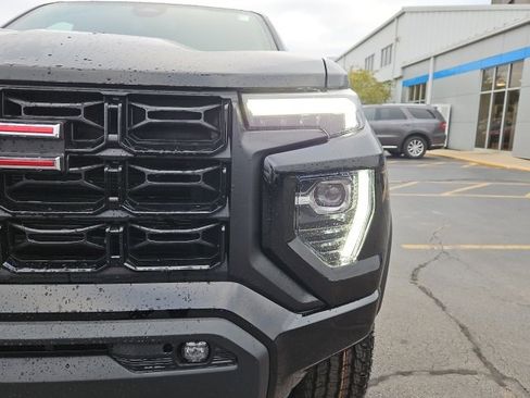 New 2026 GMC Canyon Elevation w/ Convenience Package image 3