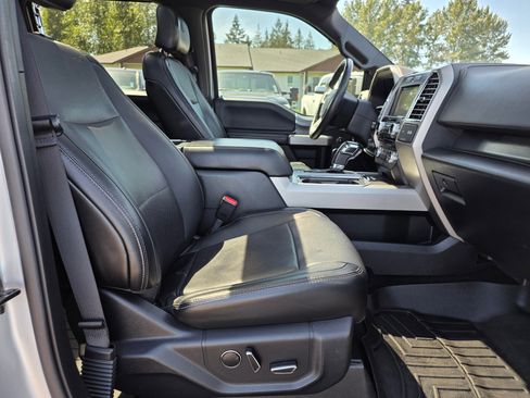 Used 2016 Ford F150 Lariat w/ Equipment Group 502A Luxury AWD/4WD image 27