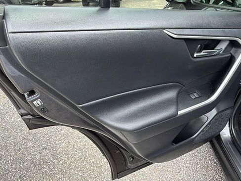Used 2019 Toyota RAV4 XLE Premium w/ Advanced Technology Package FWD image 21