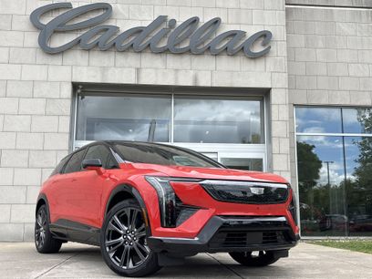 Used 2025 Cadillac Optiq Sport 2