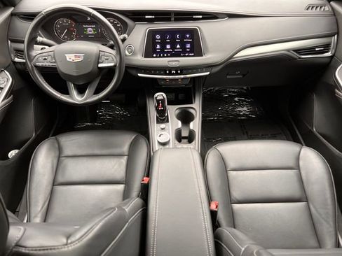 Certified 2022 Cadillac XT4 Premium Luxury w/ Enhanced Visibility Package image 13