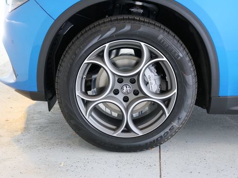 New 2025 Alfa Romeo Stelvio Sprint AWD/4WD image 47