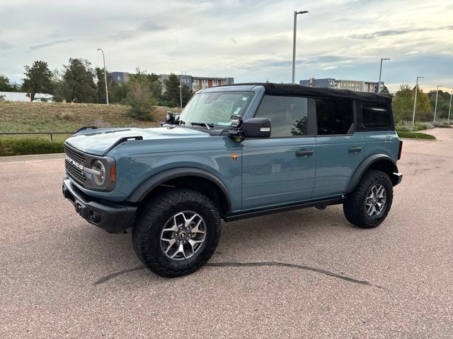 Used 2022 Ford Bronco Badlands AWD/4WD image 3