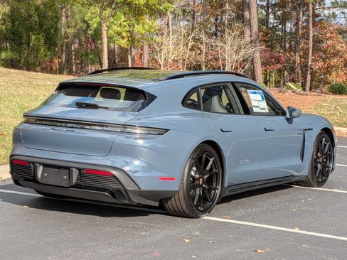New 2026 Porsche Taycan GTS AWD/4WD image 32