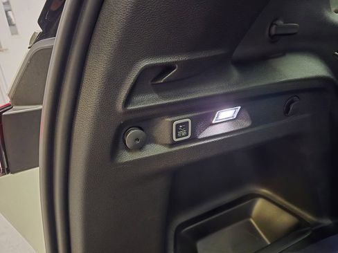Certified 2024 Jeep Grand Cherokee L Limited AWD/4WD image 44