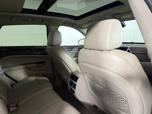 Used 2012 Cadillac SRX Luxury FWD image 25