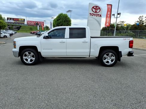 Used 2015 Chevrolet Silverado 1500 LT w/ LT Convenience Package image 8