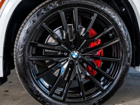 Used 2023 BMW X5 sDrive40i w/ Executive Package image 10